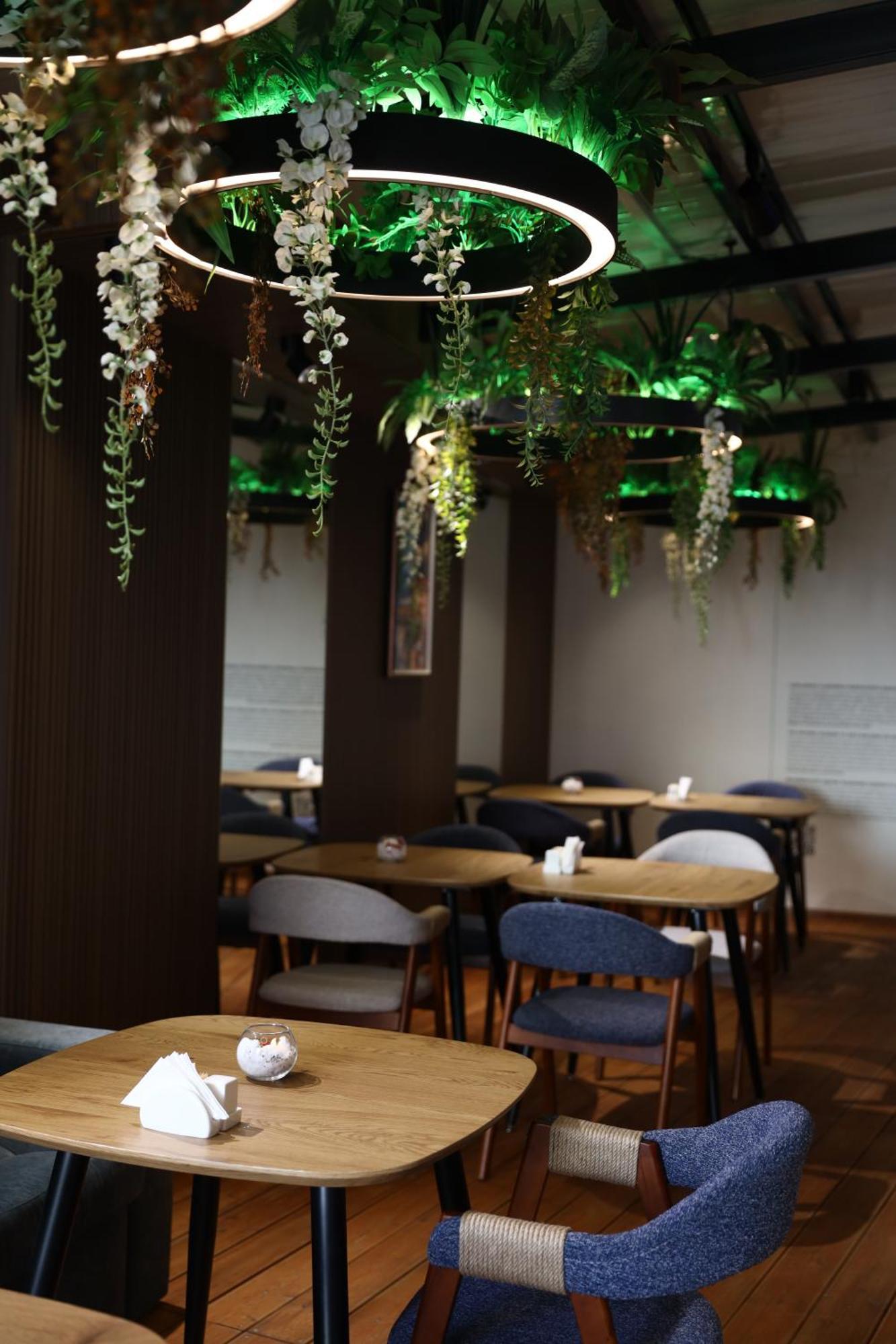 Graphica Tbilisi Hotel Екстериор снимка