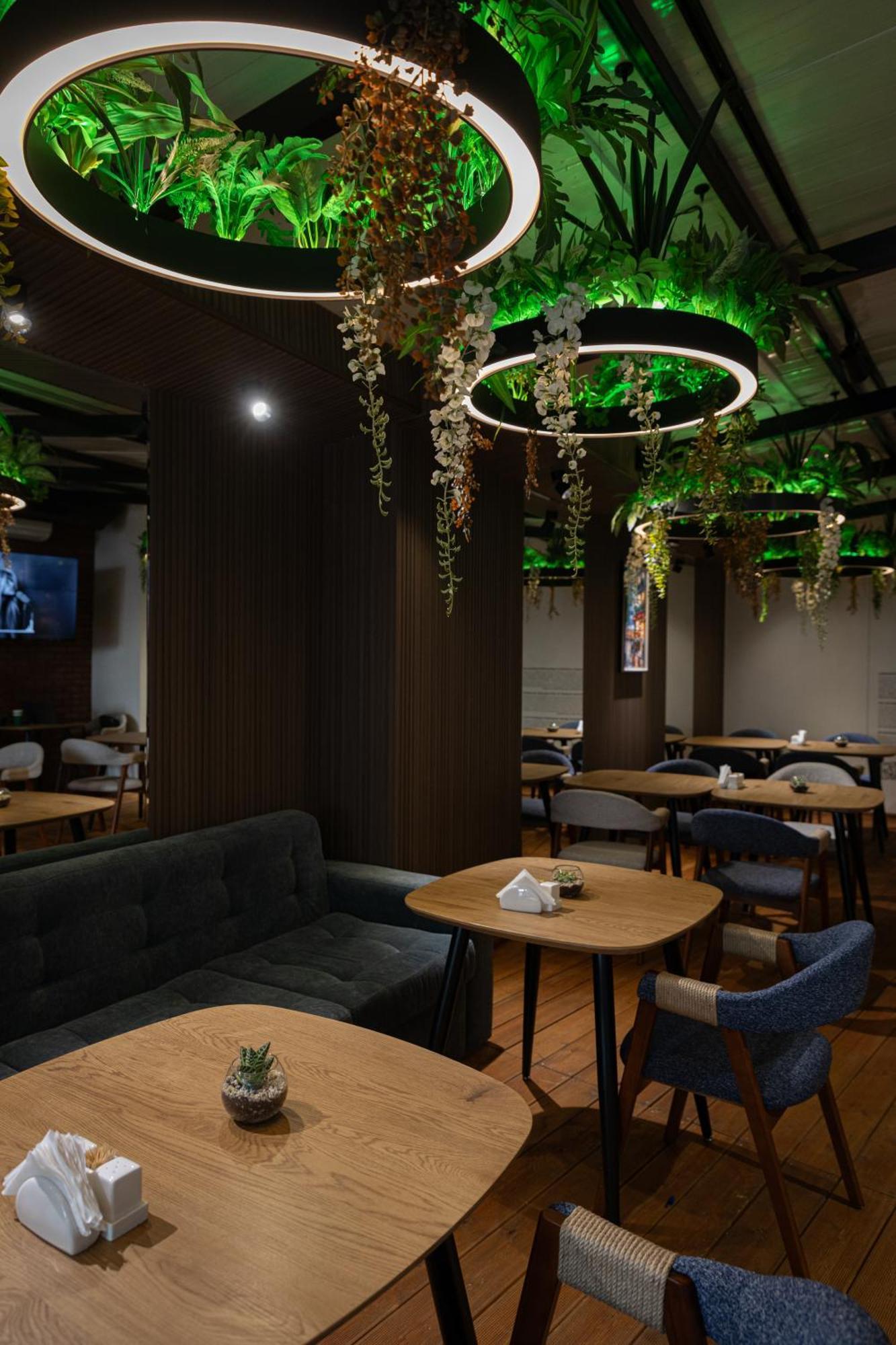 Graphica Tbilisi Hotel Екстериор снимка